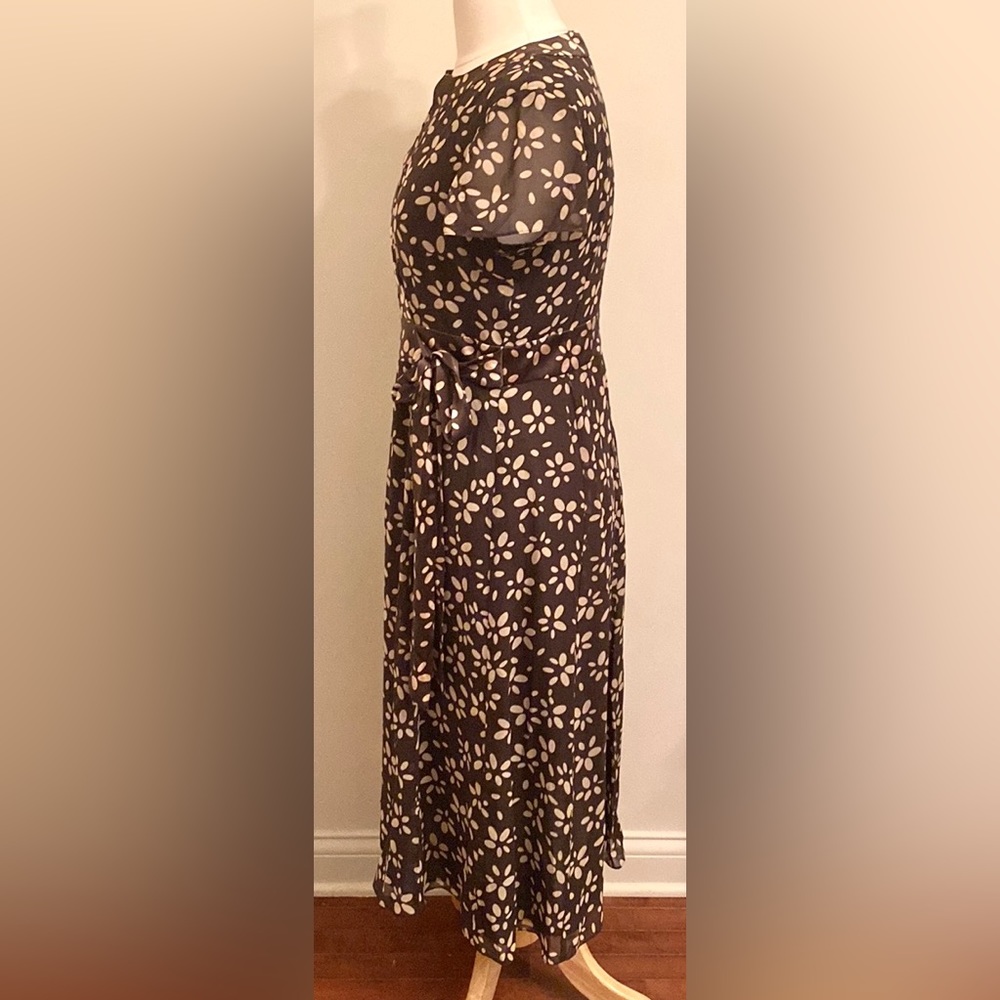 Talbots Petites Pure Silk Brown Tan Floral 8P Classic Chic Quiet Luxury Dress - Picture 8 of 13